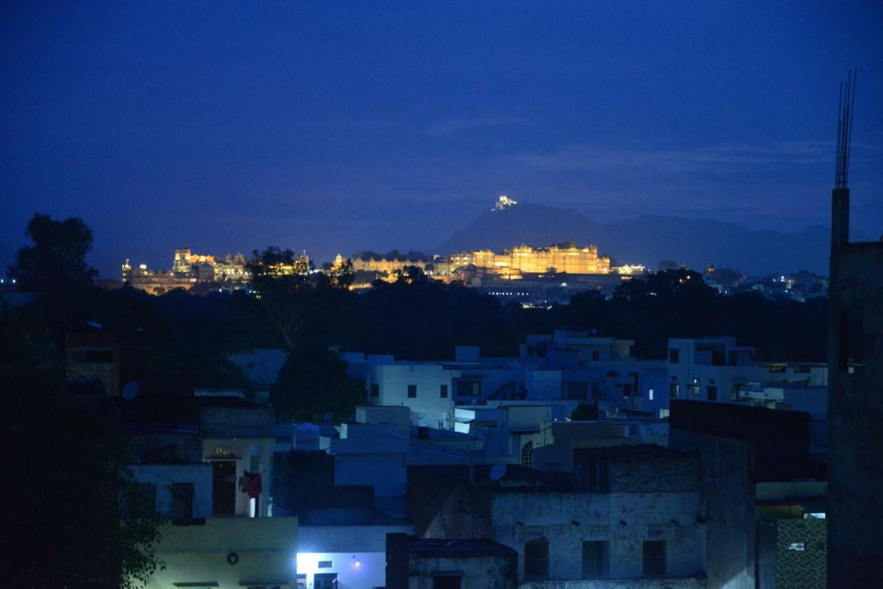 Hotel Sanobar Udaipur Eksteriør bilde