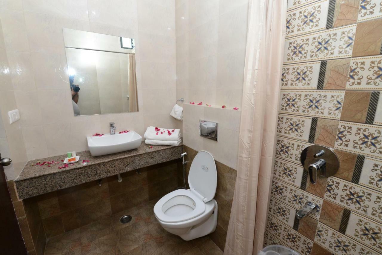 Hotel Sanobar Udaipur Eksteriør bilde