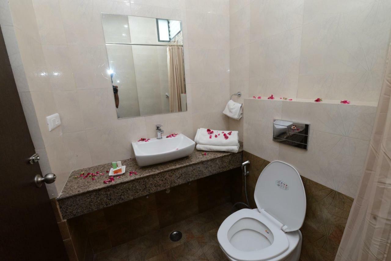 Hotel Sanobar Udaipur Eksteriør bilde