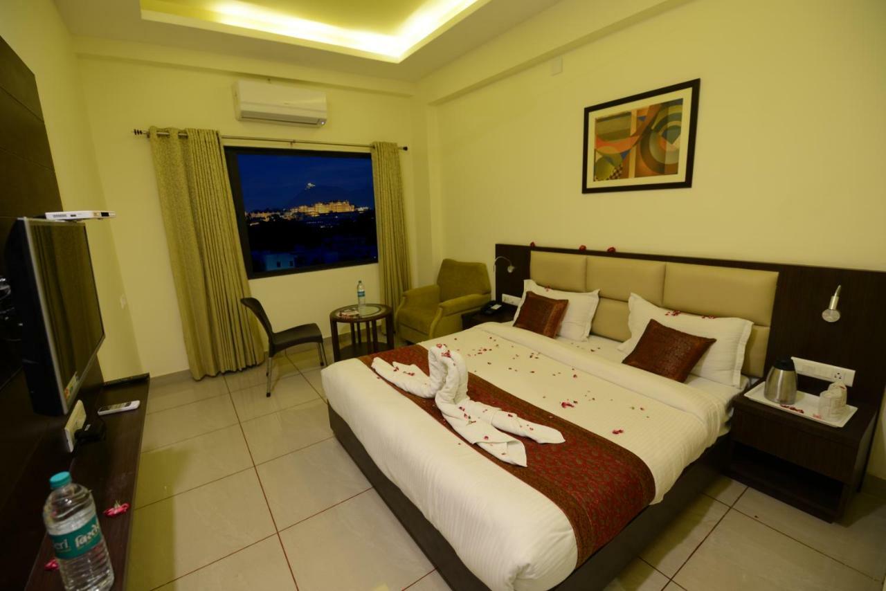 Hotel Sanobar Udaipur Eksteriør bilde